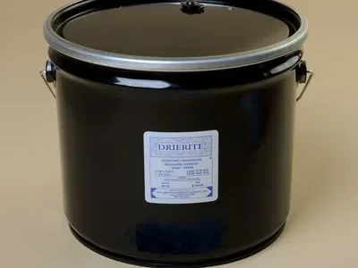 Indicating DRIERITE 8 mesh